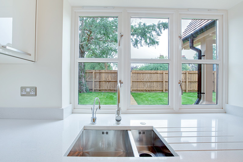 Janelas PVC em Lisboa com vidro duplo e corte térmico